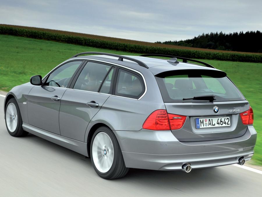  BMW 335d Touring 2008 года  (фото 11 из 16)